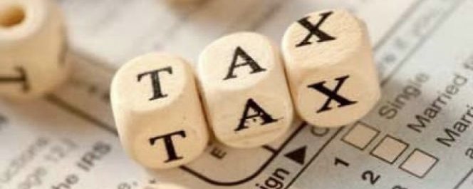 Formulir pajak dengan huruf bertuliskan TAX